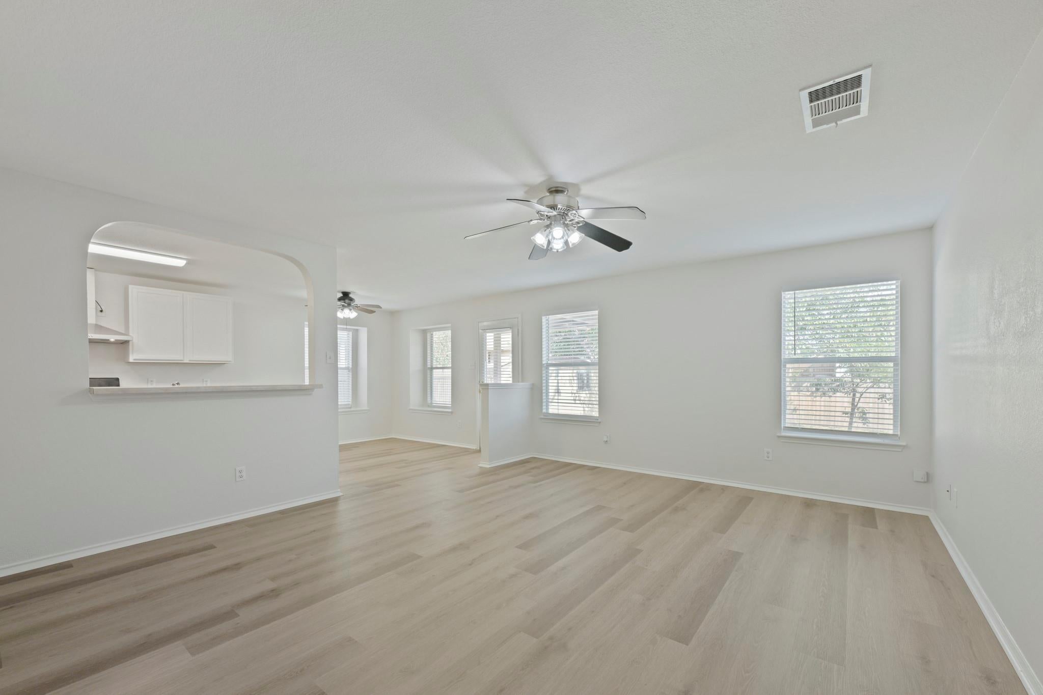 399 Paddington DR
