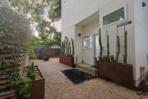 Tiny photo for 2008 Riverview ST #B, Austin, TX 78702 (MLS # 3747316)