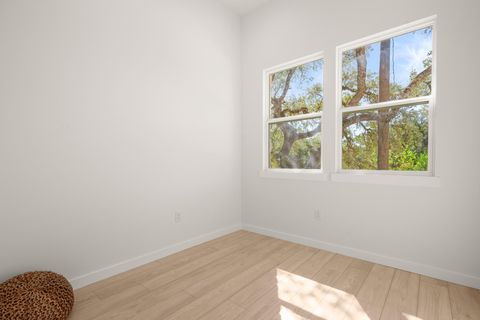 Tiny photo for 18208 Gregg Bluff RD, Jonestown, TX 78645 (MLS # 7020304)