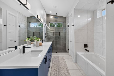Tiny photo for 1606 Grayford DR #1, Austin, TX 78704 (MLS # 6015992)