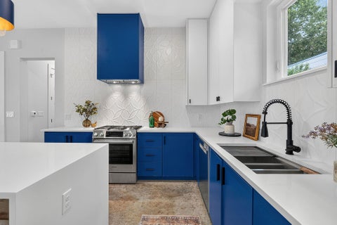 Tiny photo for 1606 Grayford DR #1, Austin, TX 78704 (MLS # 6015992)