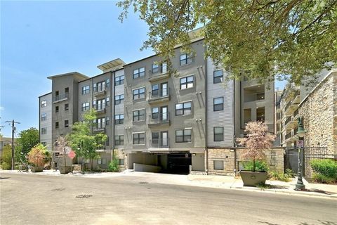 Photo of 2502 Leon ST #407, Austin, TX 78705 (MLS # 1486557)