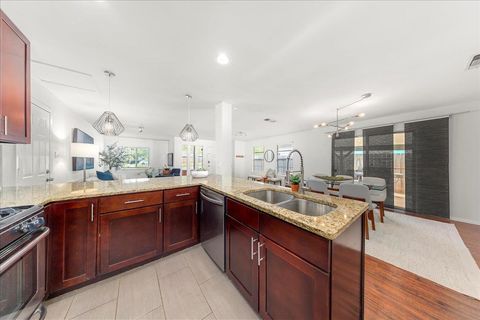 Tiny photo for 5108 Emerald Forest DR, Austin, TX 78745 (MLS # 1308020)