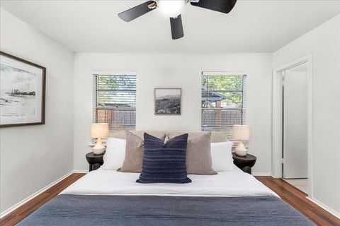 Tiny photo for 5108 Emerald Forest DR, Austin, TX 78745 (MLS # 1308020)