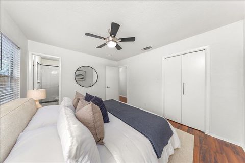 Tiny photo for 5108 Emerald Forest DR, Austin, TX 78745 (MLS # 1308020)