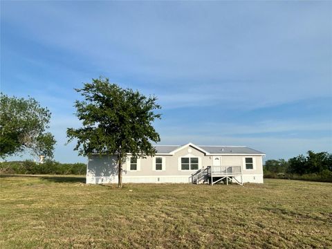 Photo of 109 Appaloosa DR, Kyle, TX 78640 (MLS # 1446614)
