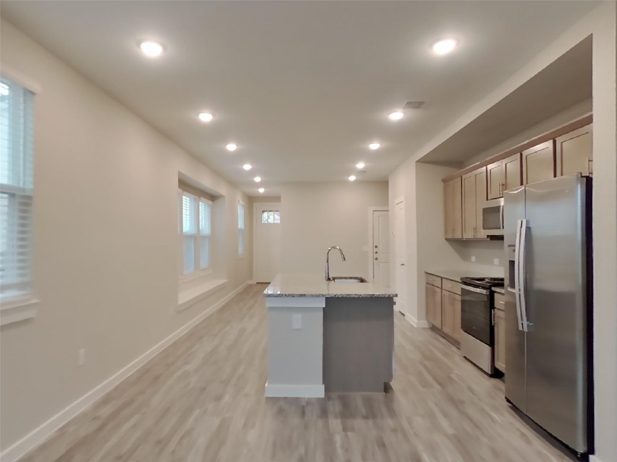 1741 Mexican Heather DR