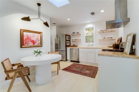 Tiny photo for 803 Rutherford PL, Austin, TX 78704 (MLS # 9691694)