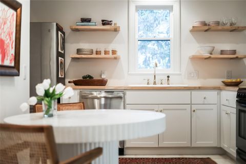 Tiny photo for 803 Rutherford PL, Austin, TX 78704 (MLS # 9691694)