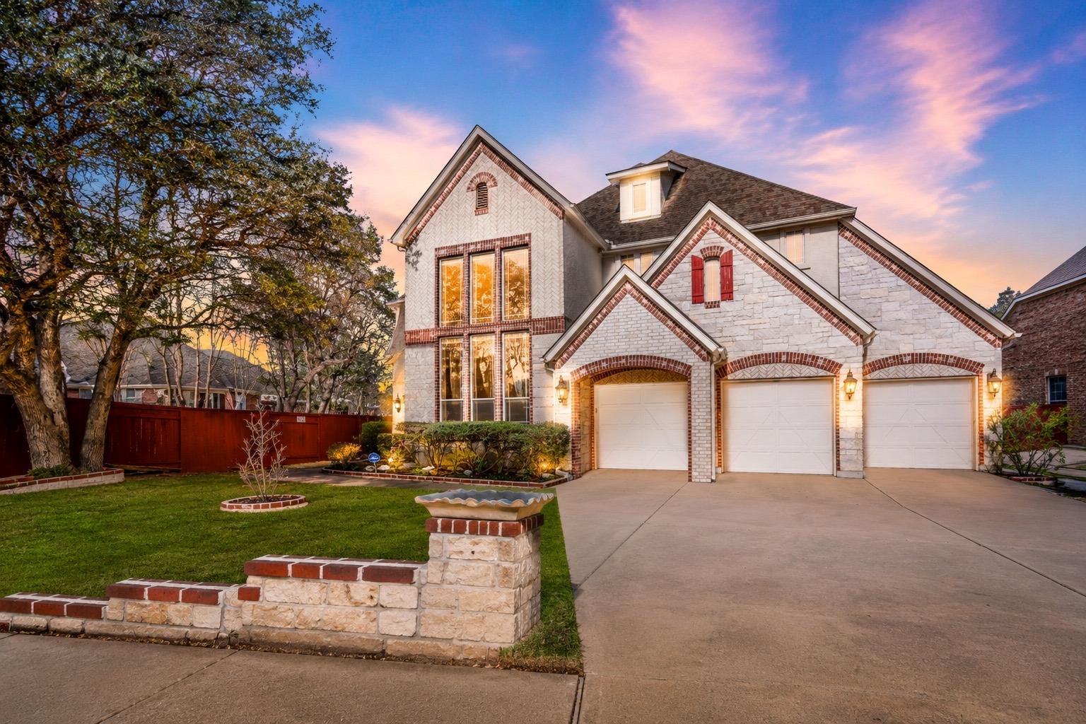 3903 Remington RD