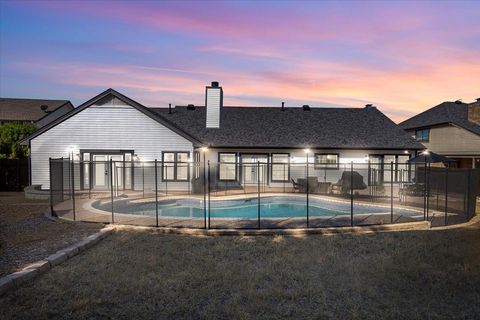 Tiny photo for 10301 Pickfair DR, Austin, TX 78750 (MLS # 4118694)
