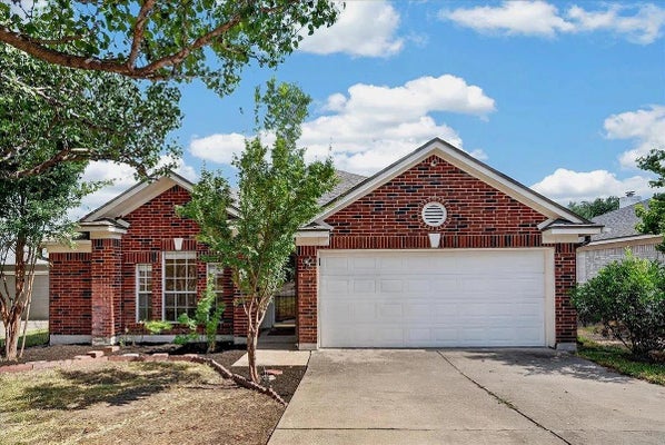 16831 BAILEY JEAN DR, ROUND ROCK, TX 78681 - Image 7e1d9f1655262e4bc2ecf9d9e4ef571e/459729667