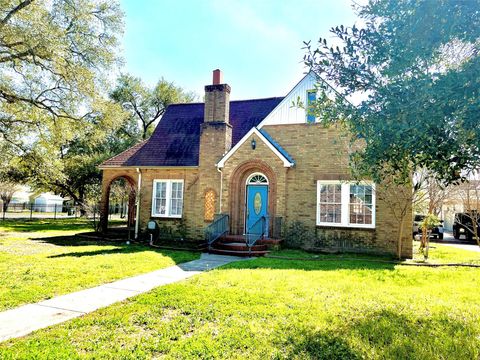 A home in Giddings