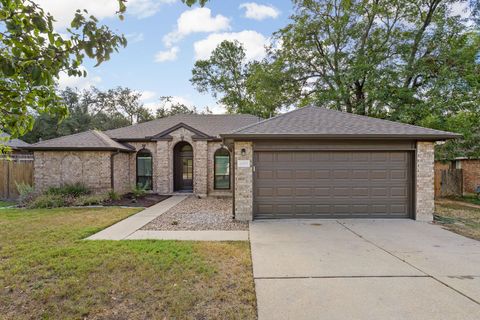 Photo of 8005 Willet TRL, Austin, TX 78745 (MLS # 6690963)
