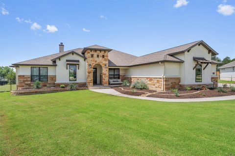205 Honey Locust CV Leander TX 78641