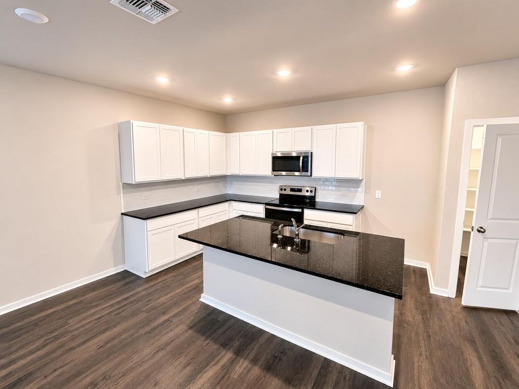 Photo of 164 Wind Hill Hl, Jarrell, TX 76537 (MLS # 7461110)