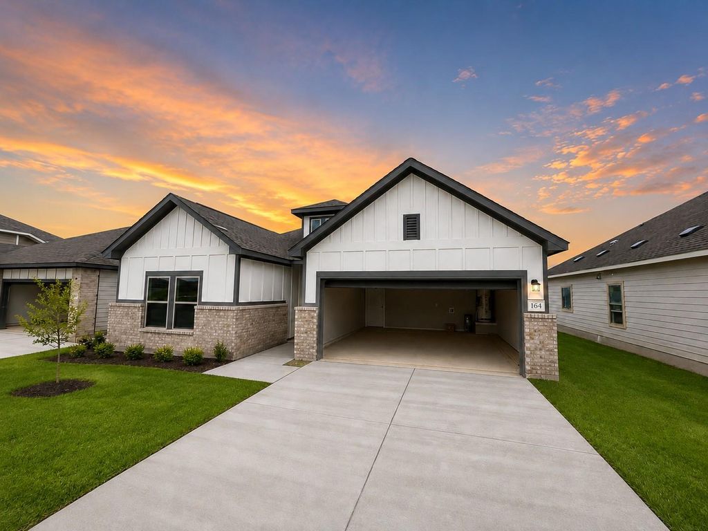 Photo of 164 Wind Hill Hl, Jarrell, TX 76537 (MLS # 7461110)