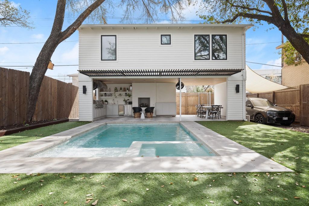 Photo of 2109 Travis Heights BLVD, Austin, TX 78704 (MLS # 7063576)