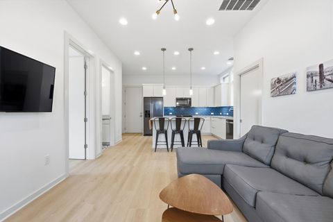 Tiny photo for 2811 Garwood Unit B ST, Austin, TX 78702 (MLS # 1136482)