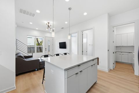 Tiny photo for 2811 Garwood Unit B ST, Austin, TX 78702 (MLS # 1136482)