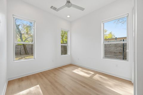 Tiny photo for 2811 Garwood Unit B ST, Austin, TX 78702 (MLS # 1136482)