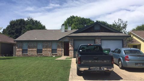 Photo of 2306 Fuzz Fairway #A, Austin, TX 78728 (MLS # 2597694)
