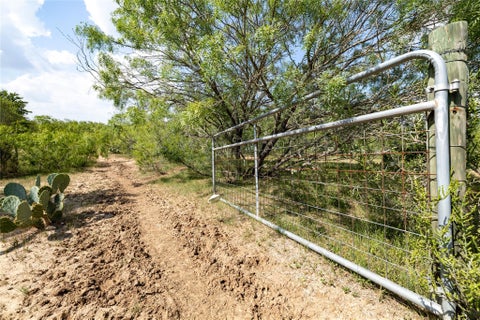 Photo of 410 Green Acre DR, Dale, TX 78616 (MLS # 8407227)