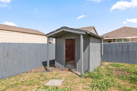 Tiny photo for 5008 Irvine LN, Del Valle, TX 78617 (MLS # 8979250)