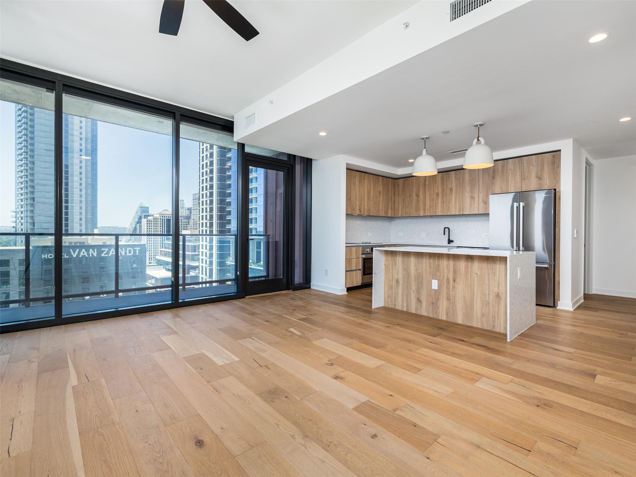 84 East Ave 1609