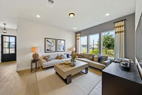 Tiny photo for 7804 Skytree DR, Austin, TX 78744 (MLS # 5520273)