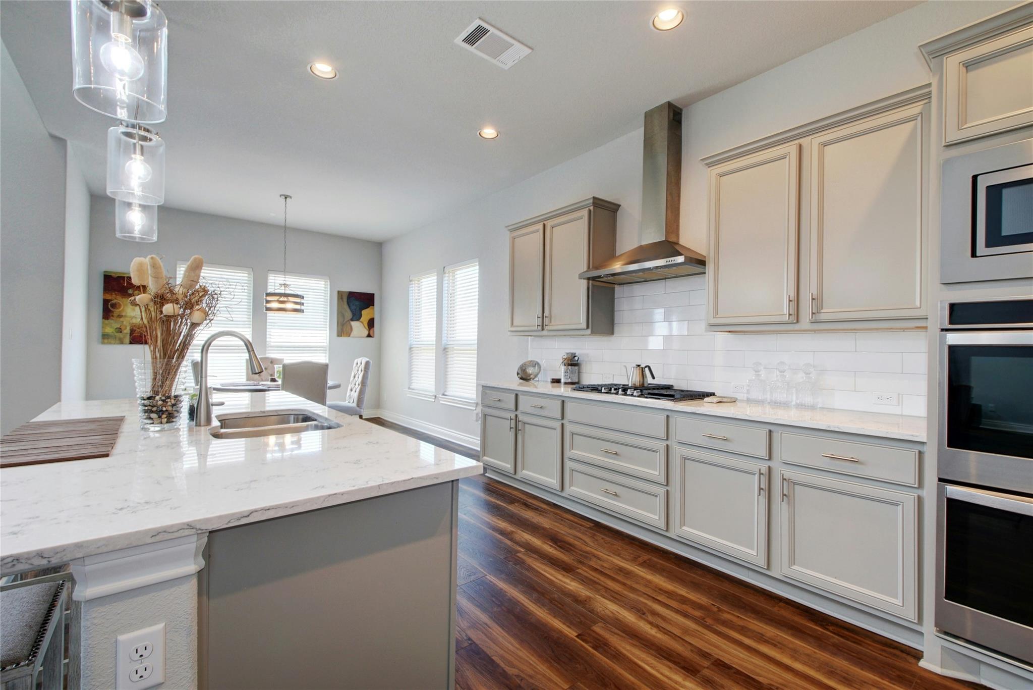 20309 Clare Island BND
