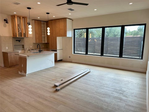 Tiny photo for 11628 Ladera Vista DR, Austin, TX 78759 (MLS # 4090331)