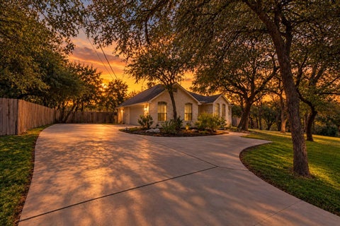 Photo of 100 Quarry Springs DR, San Marcos, TX 78666 (MLS # 4895607)