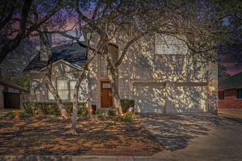 8620 Neider DR Austin TX 78749