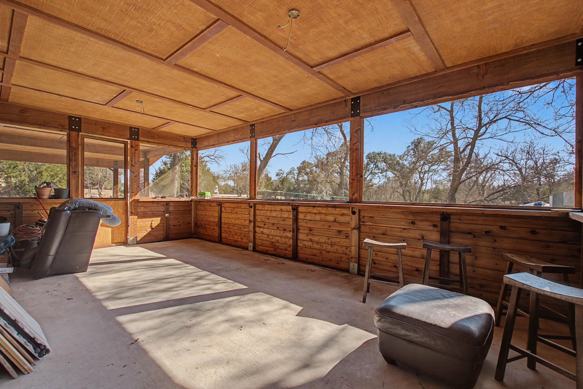 16588 N Us Highway 281 Highway