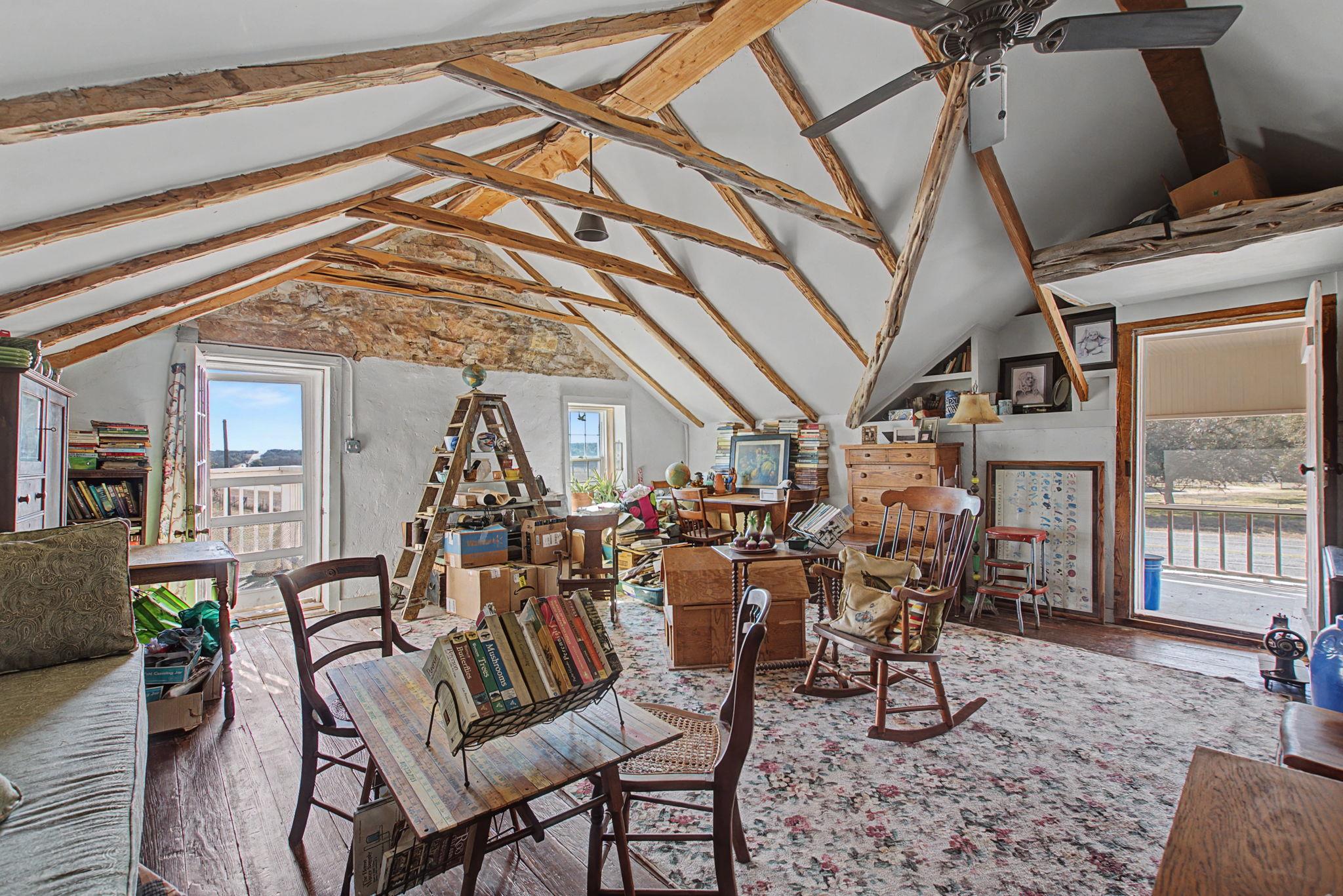 16588 N Us Highway 281 Highway