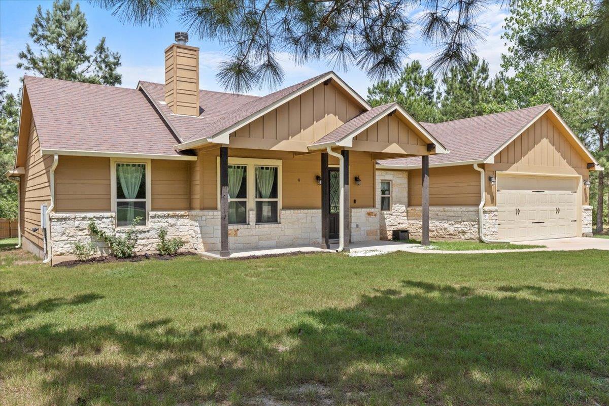 113 N Buckhorn DR