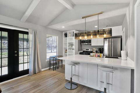 Tiny photo for 1205 Arthur Stiles RD, Austin, TX 78721 (MLS # 1833911)