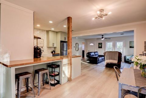 Photo of 1103 Bluebonnet DR, Cedar Park, TX 78613 (MLS # 6114819)