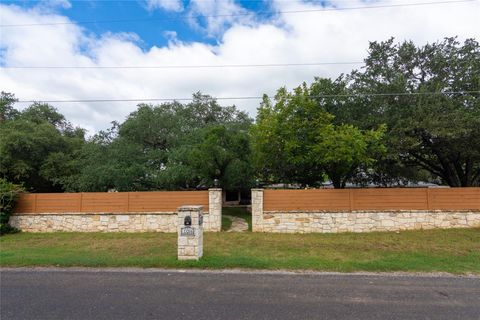 A home in Manchaca