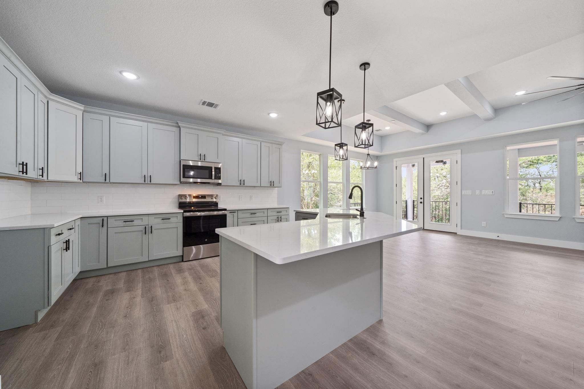 106 Halawa CT
