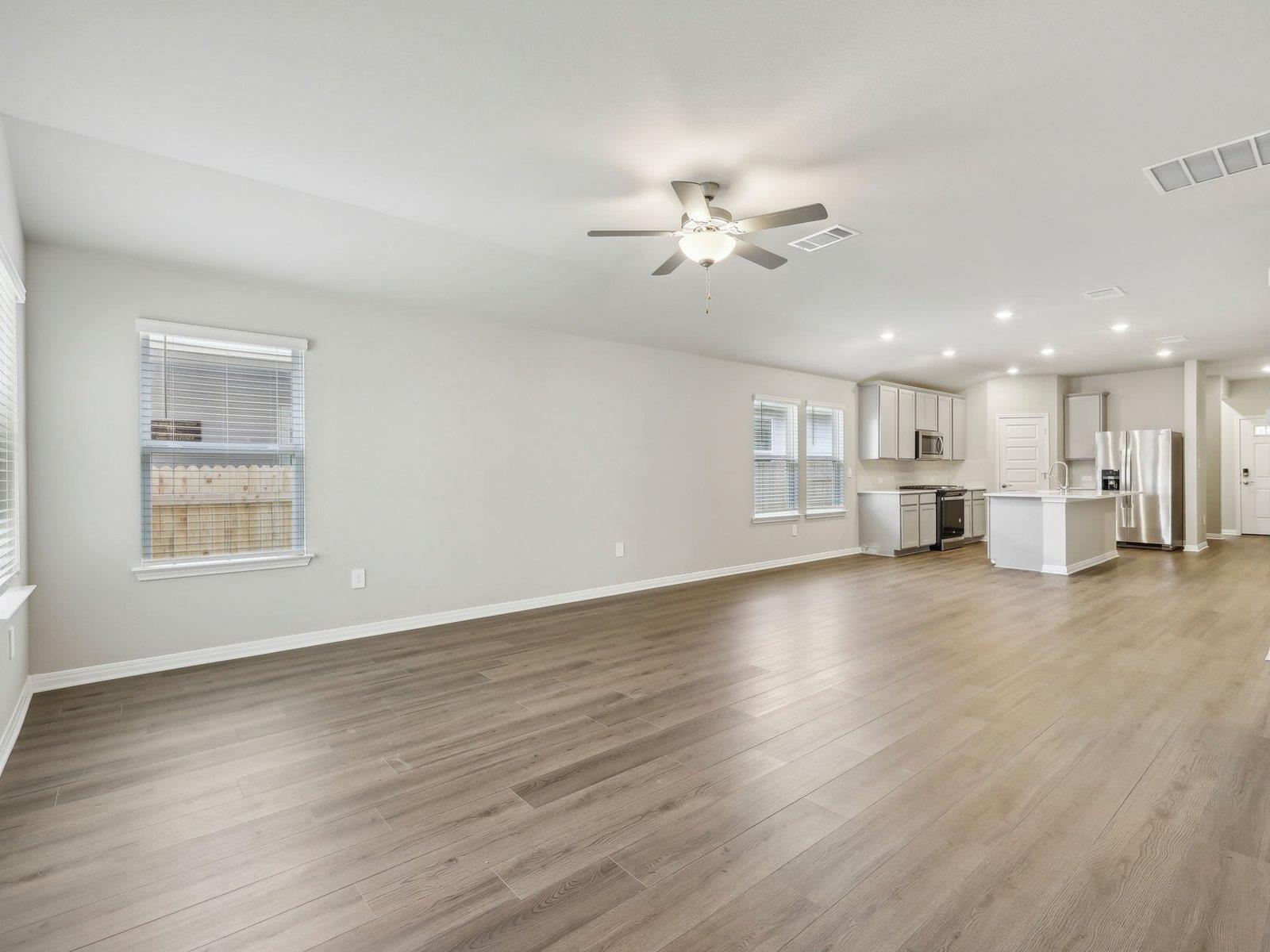 108 Woodbrook DR