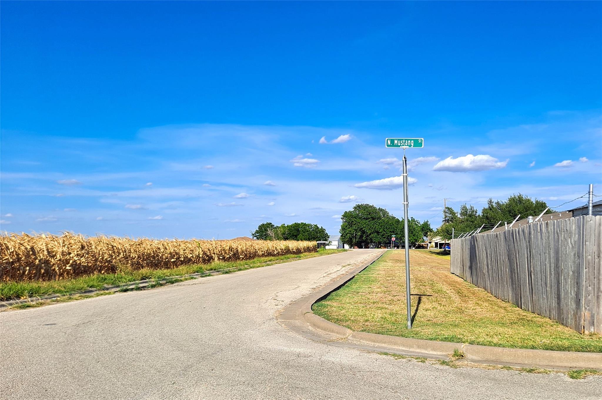 Lot 9 East Plum ST