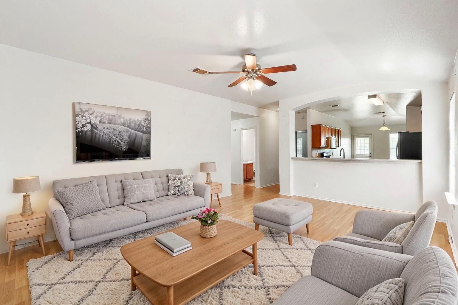 140 Plumbago CV