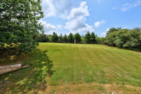 Tiny photo for 106 Tonkawa TRL W, Austin, TX 78738 (MLS # 1541088)