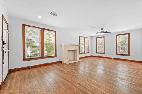 Tiny photo for 5115 Woodview Ave, Austin, TX 78756 (MLS # 3065244)