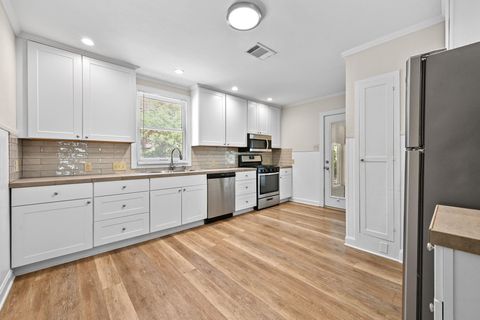 Tiny photo for 5115 Woodview Ave, Austin, TX 78756 (MLS # 3065244)