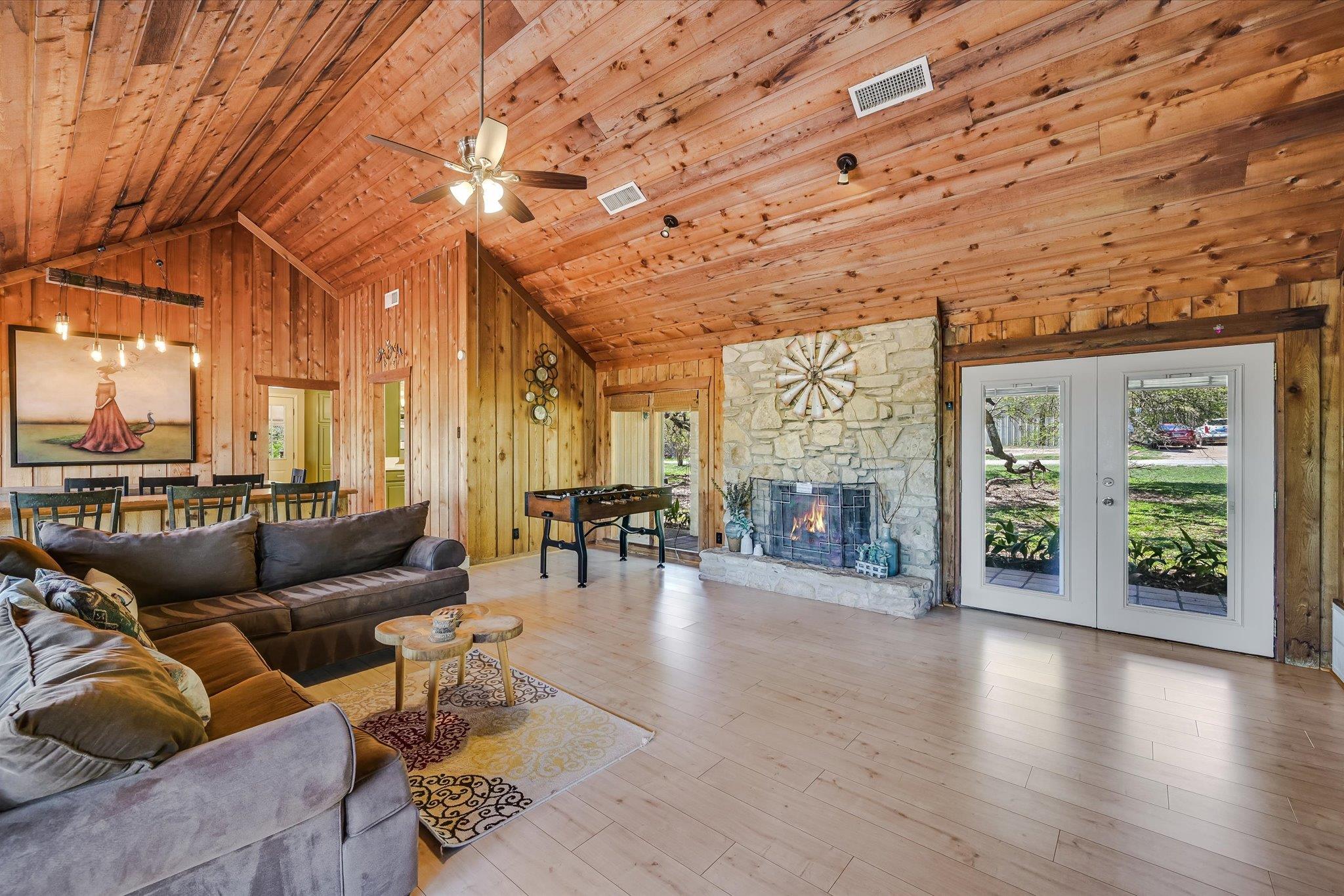 411 Whitetail Ridge RD