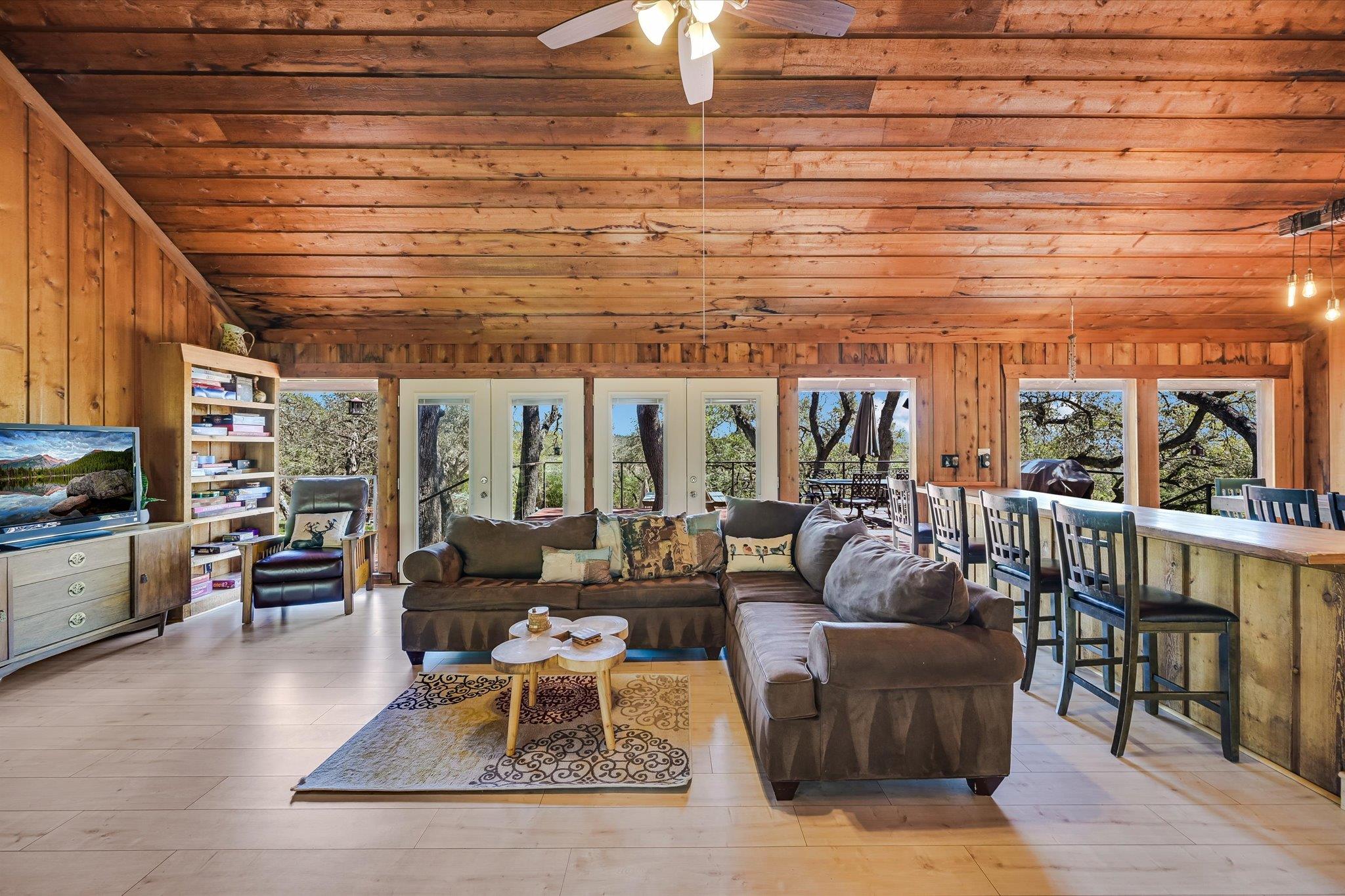 411 Whitetail Ridge RD