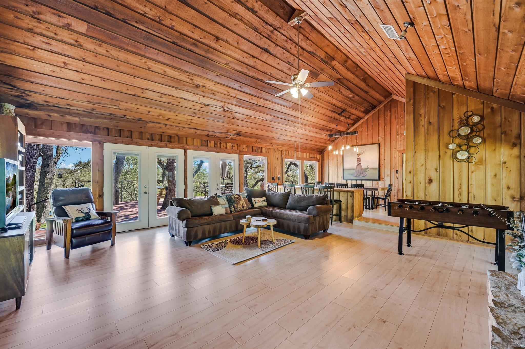 411 Whitetail Ridge RD